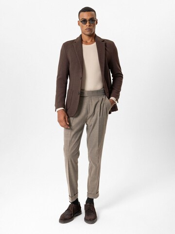 Slim fit Giacca da completo 'Berhtram' di Antioch in marrone