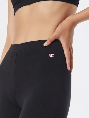 Champion Authentic Athletic Apparel Skinny Shorts in Schwarz
