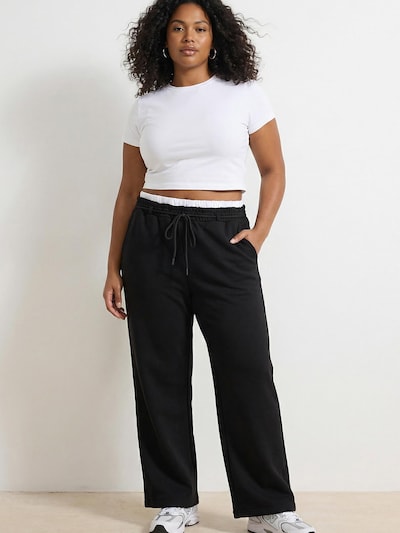 Trendyol Curve Pantalon en 44 en noir / blanc, Vue avec produit