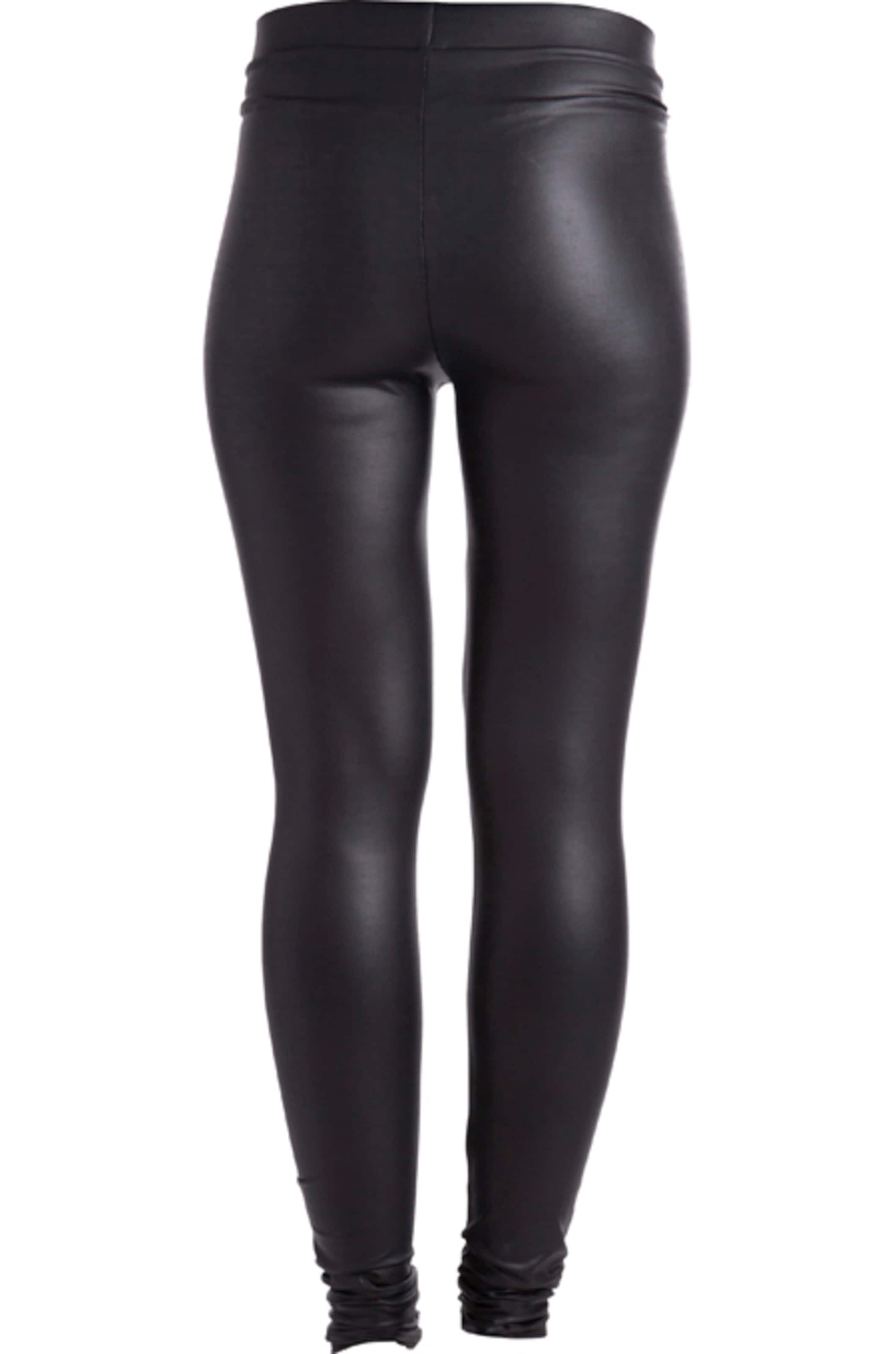 Skinny Leggings 'PCNew' PIECES en noir