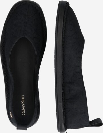 Slipper di Calvin Klein in nero