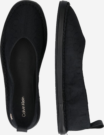 Calvin Klein - Sapato Slip-on em preto