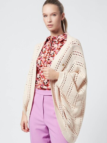 4funkyflavours Knit Cardigan '(You've Got) That Something' in Beige: front