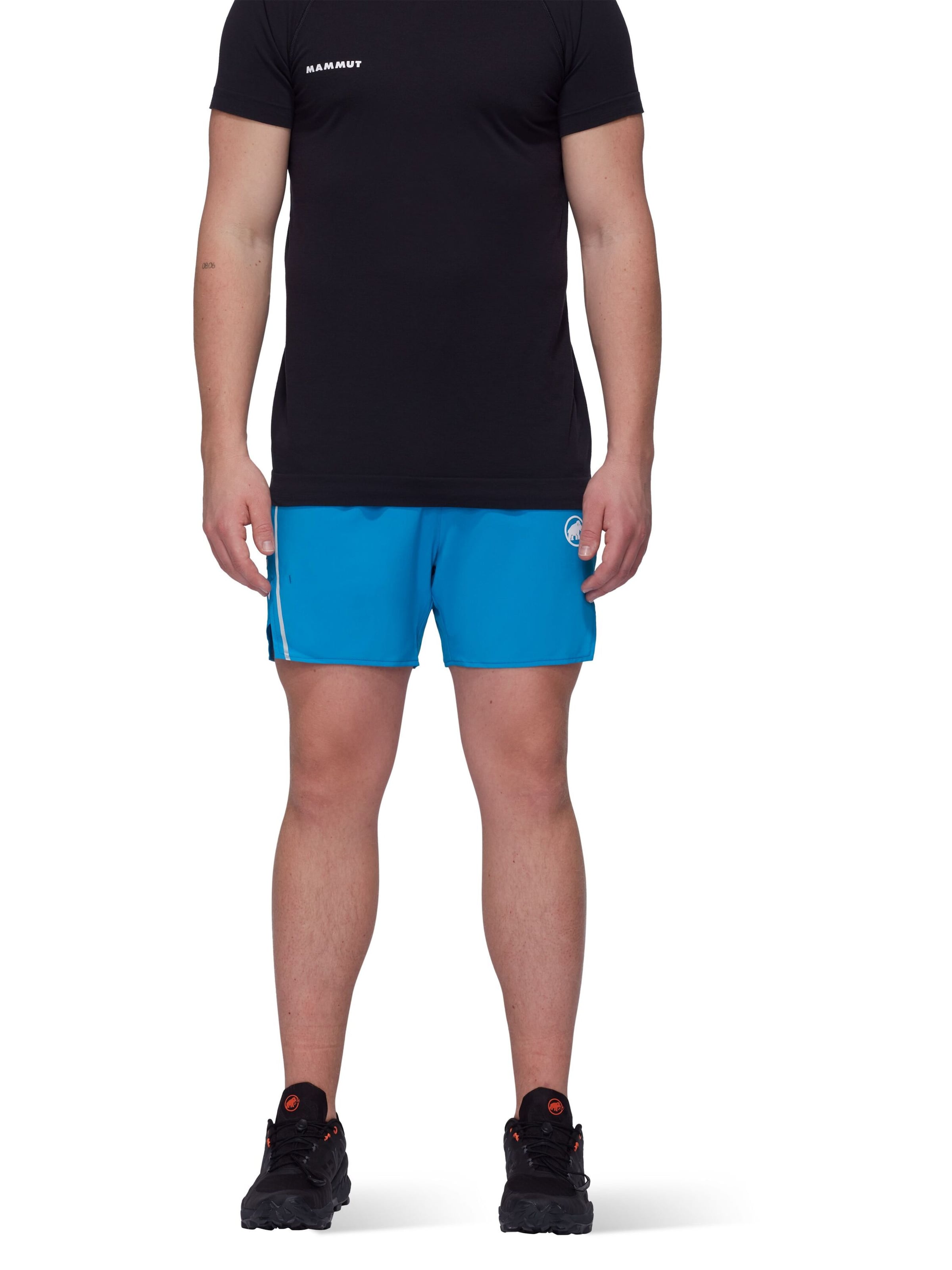 MAMMUT Regular Outdoor Pants in Blue: front