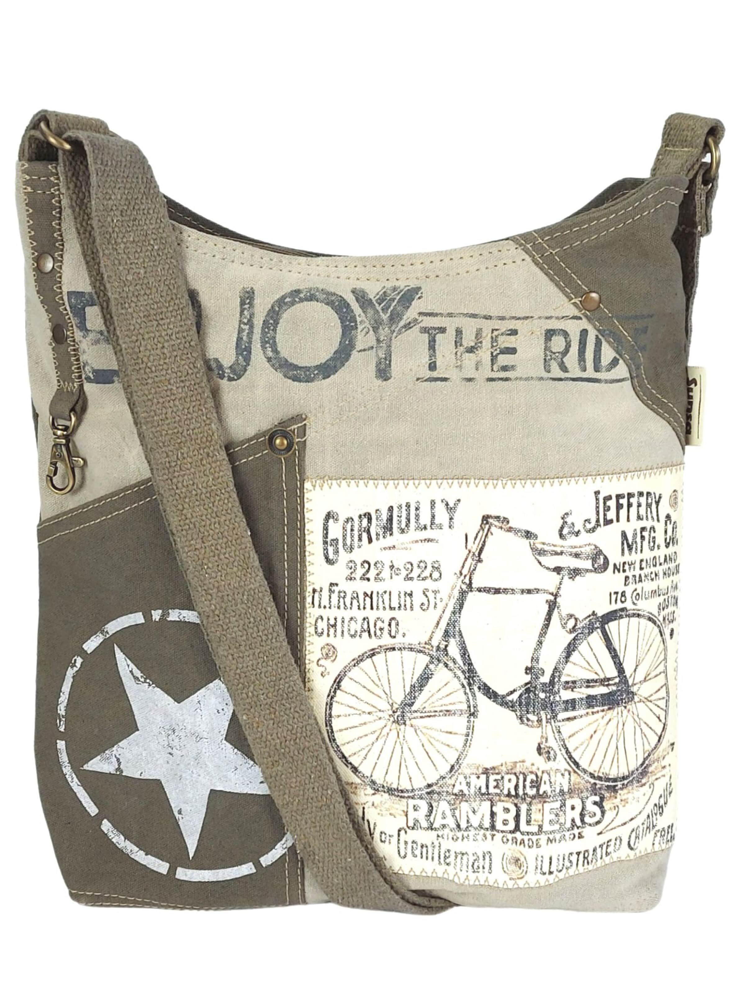 Sunsa Crossbody Bag 'Sunsa' in Green: front
