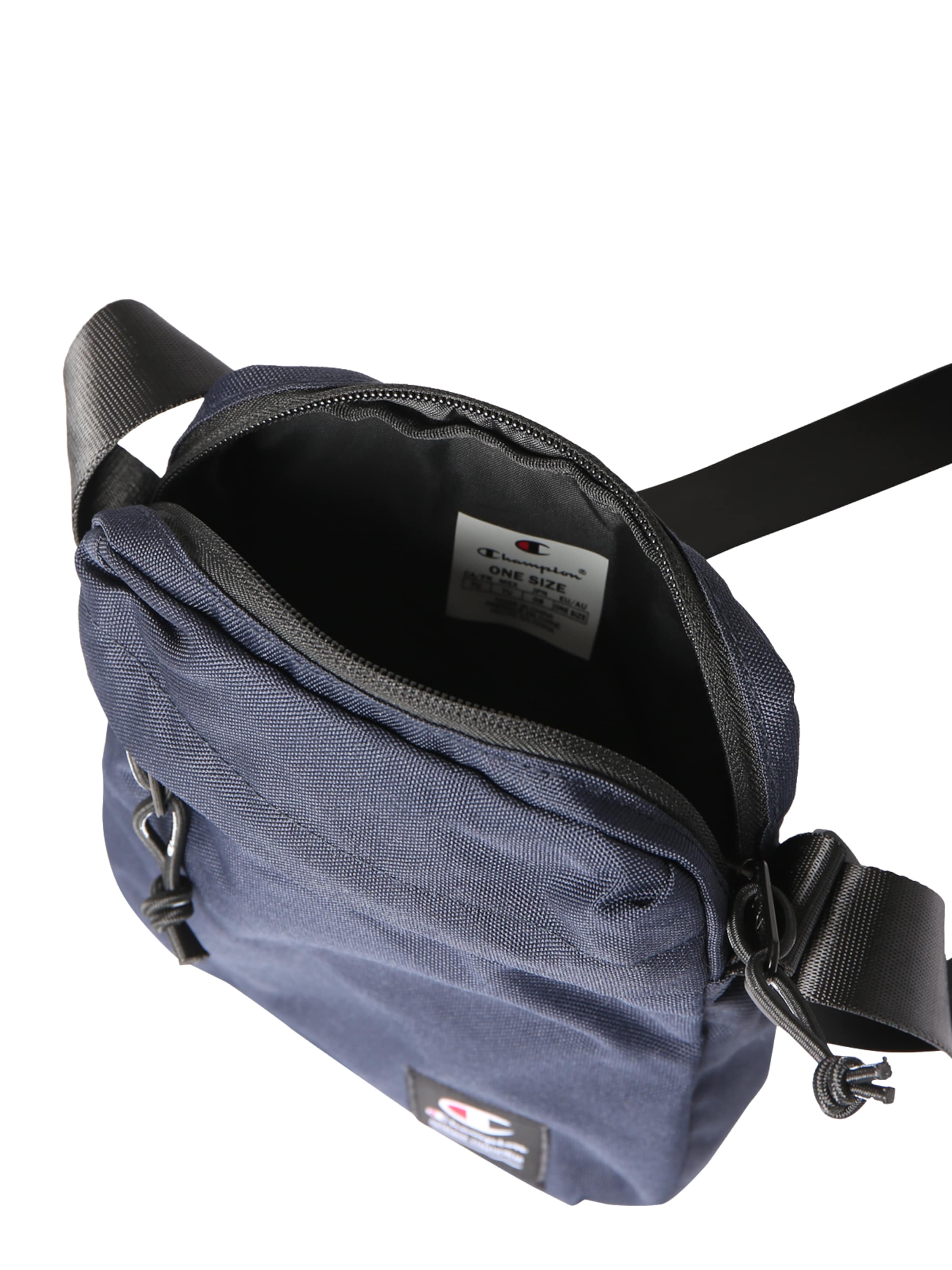 Champion Authentic Athletic Apparel Axelremsväska i blå