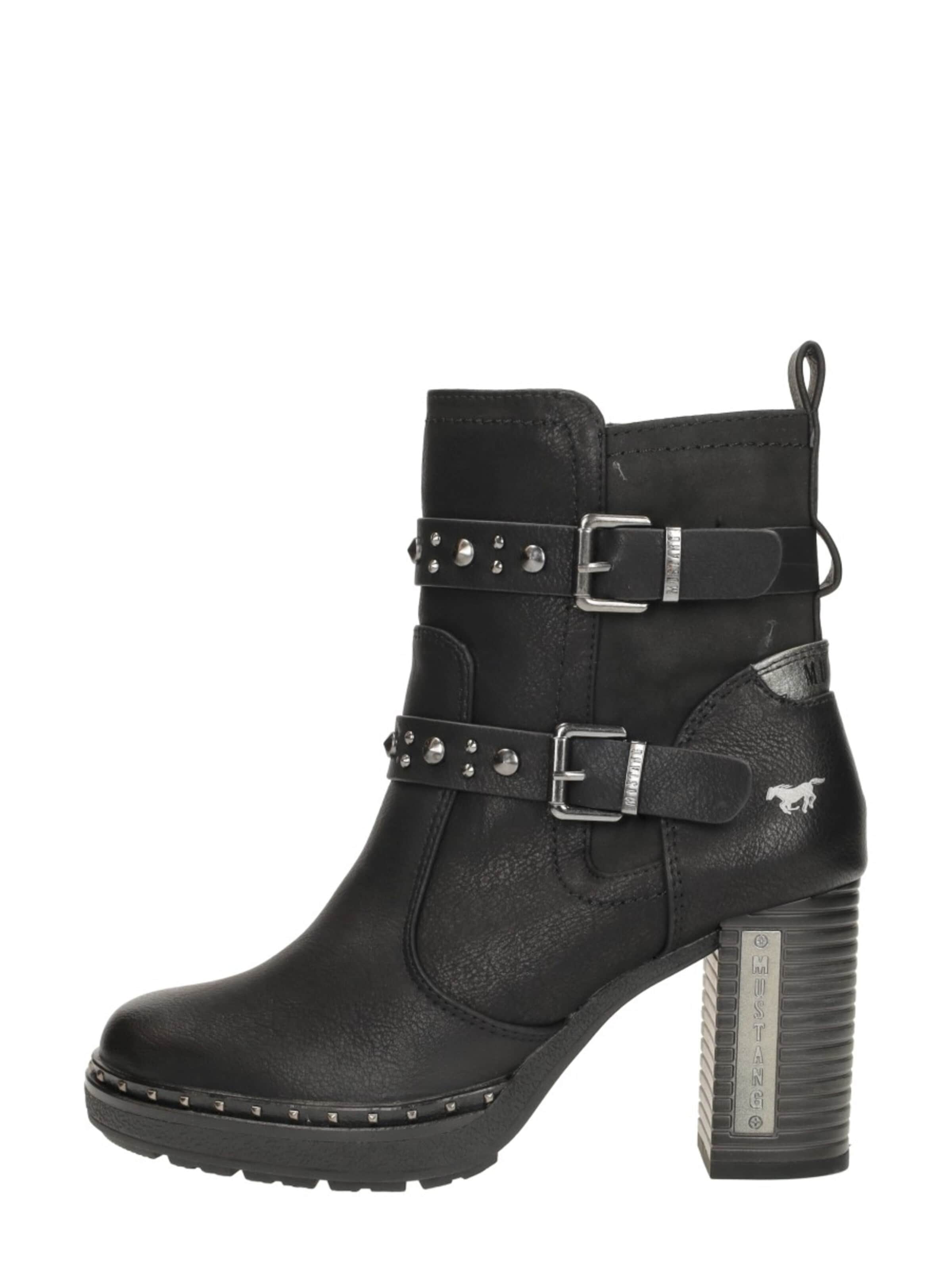 MUSTANG Boots 'Enkellaarsjes Hak' in Black: front