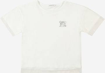 T-Shirt Calvin Klein Jeans en blanc : devant