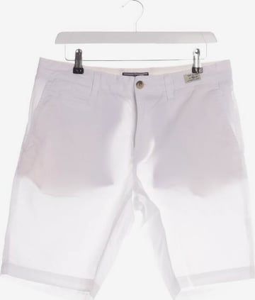 TOMMY HILFIGER Bermuda / Shorts XL in Weiß: predná strana
