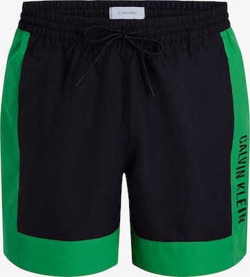 Shorts de bain 'Intense Power' Calvin Klein Swimwear en noir : devant