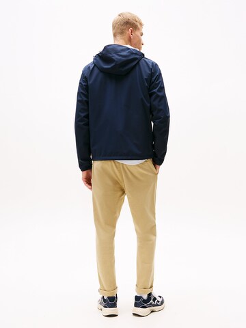Tommy Jeans Tussenjas in Blauw