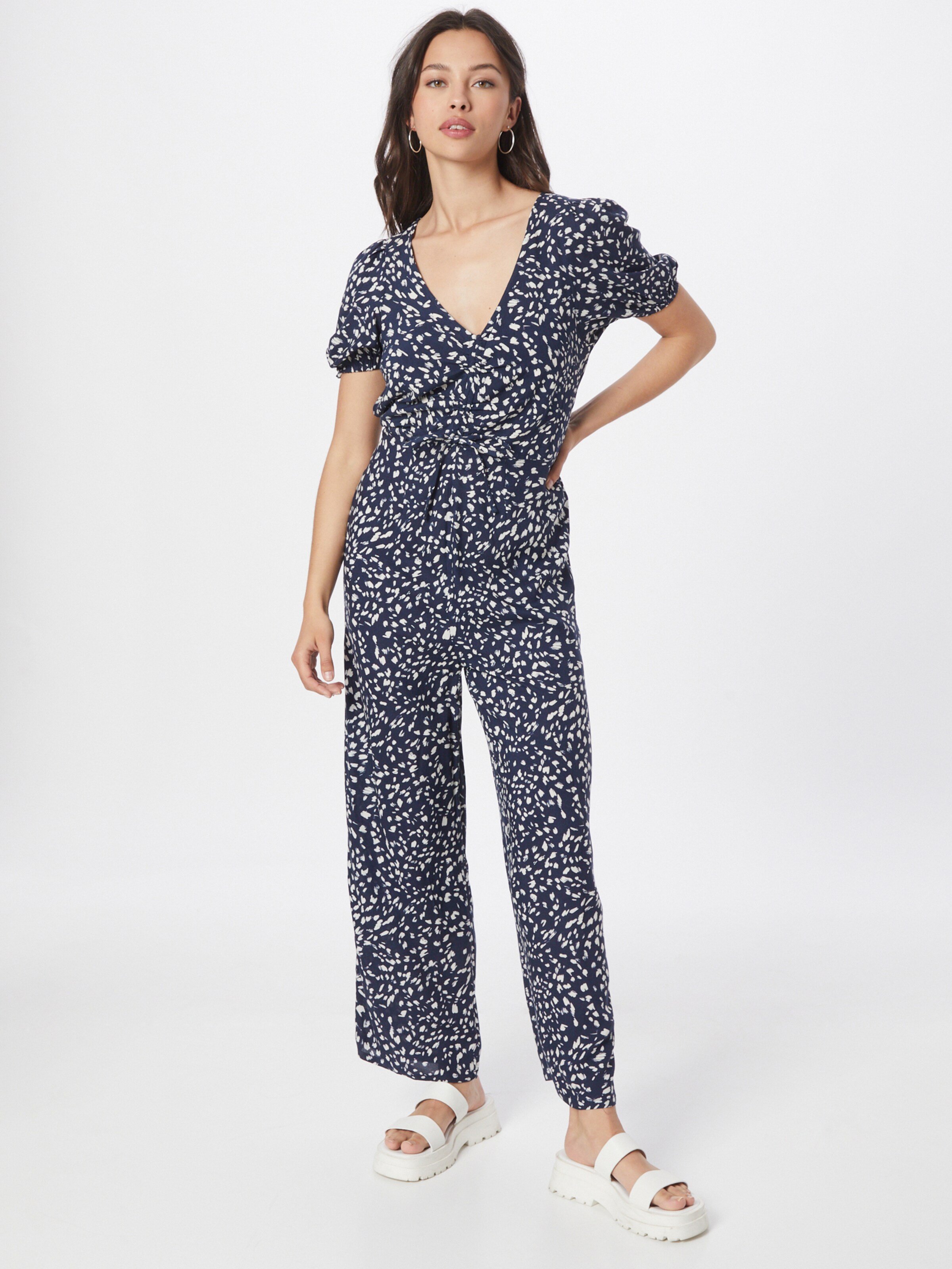 Buy DOROTHY PERKINS Olive Green Floral Print Basic Cropped Jumpsuit -  Jumpsuit for Women 6816554 | Myntra
