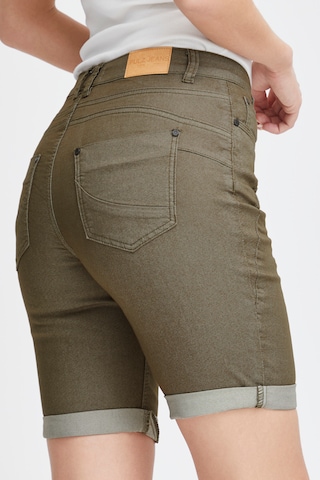 PULZ Jeans - regular Pantalón 'Rosita' en verde