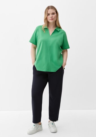 TRIANGLE Shirt in Groen