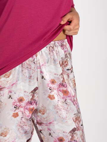 Pigiama 'Cascada' di Momenti Per Me in rosa