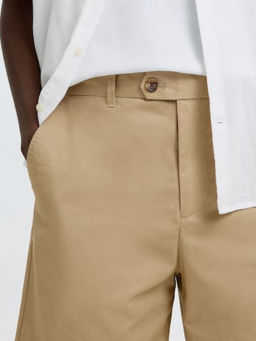 SELECTED Loose fit Chino trousers in Brown