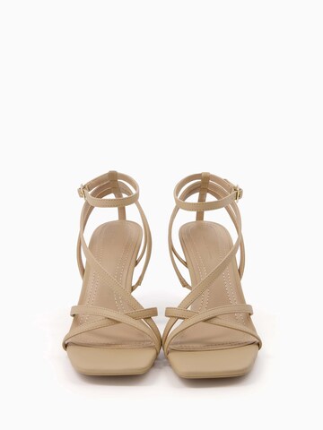 Sandales à lanières Bershka en beige