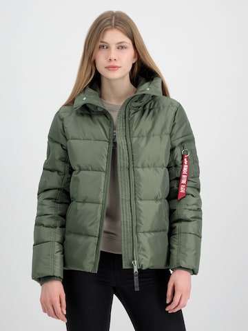 ALPHA INDUSTRIES Зимняя куртка в Зеленый: спереди
