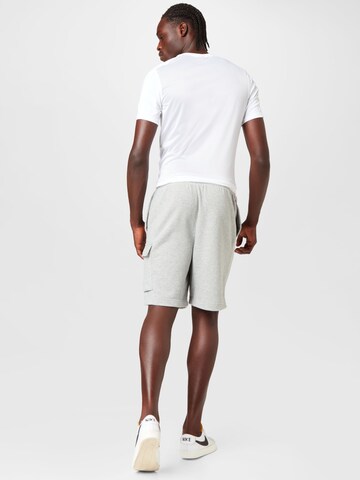 Nike Sportswear Lużny krój Bojówki w kolorze szary