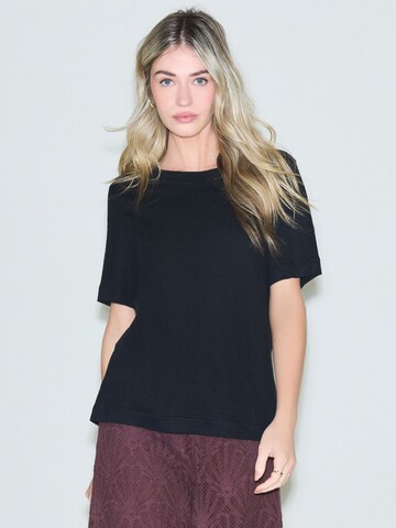 T-shirt 'N. Premium' Next en noir : devant