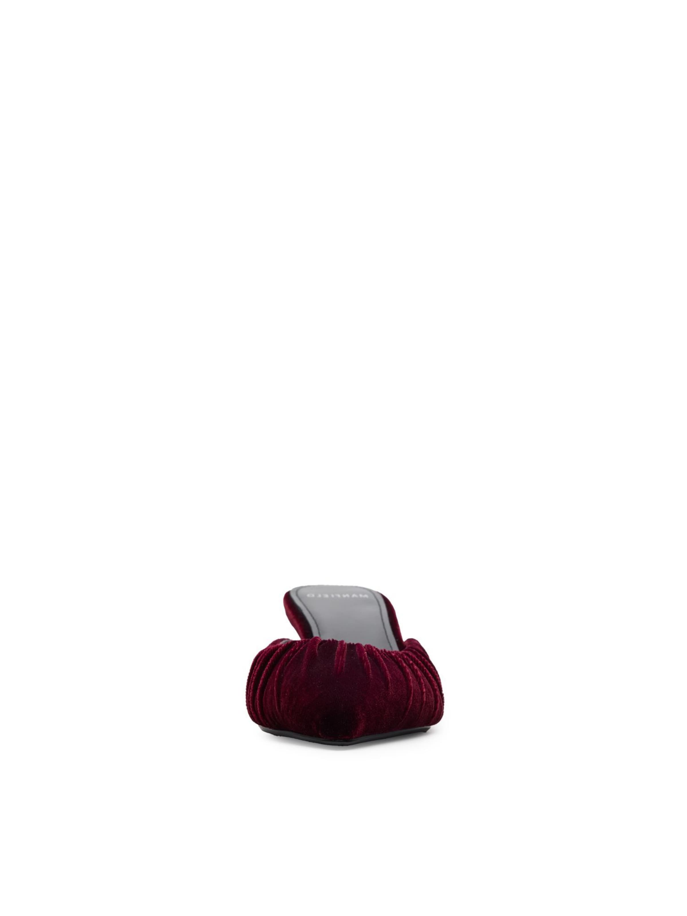 MANFIELD Pumps in Rood