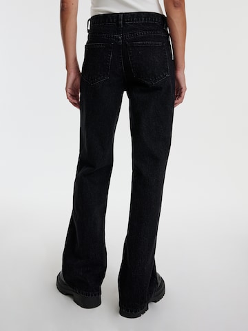 EDITED Regular Jeans 'Kris' in Zwart