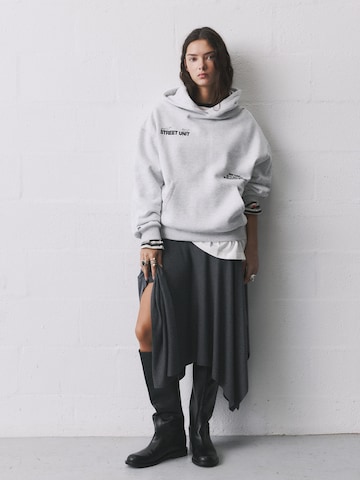 Pull&Bear Sweatshirt in Grau