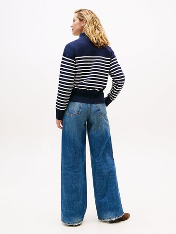 TOMMY HILFIGER Pullover in Blau