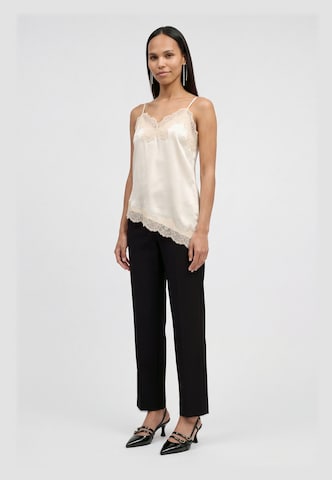 Vero Moda Petite Regular Trousers with creases 'VMTEXAS' in Black: side
