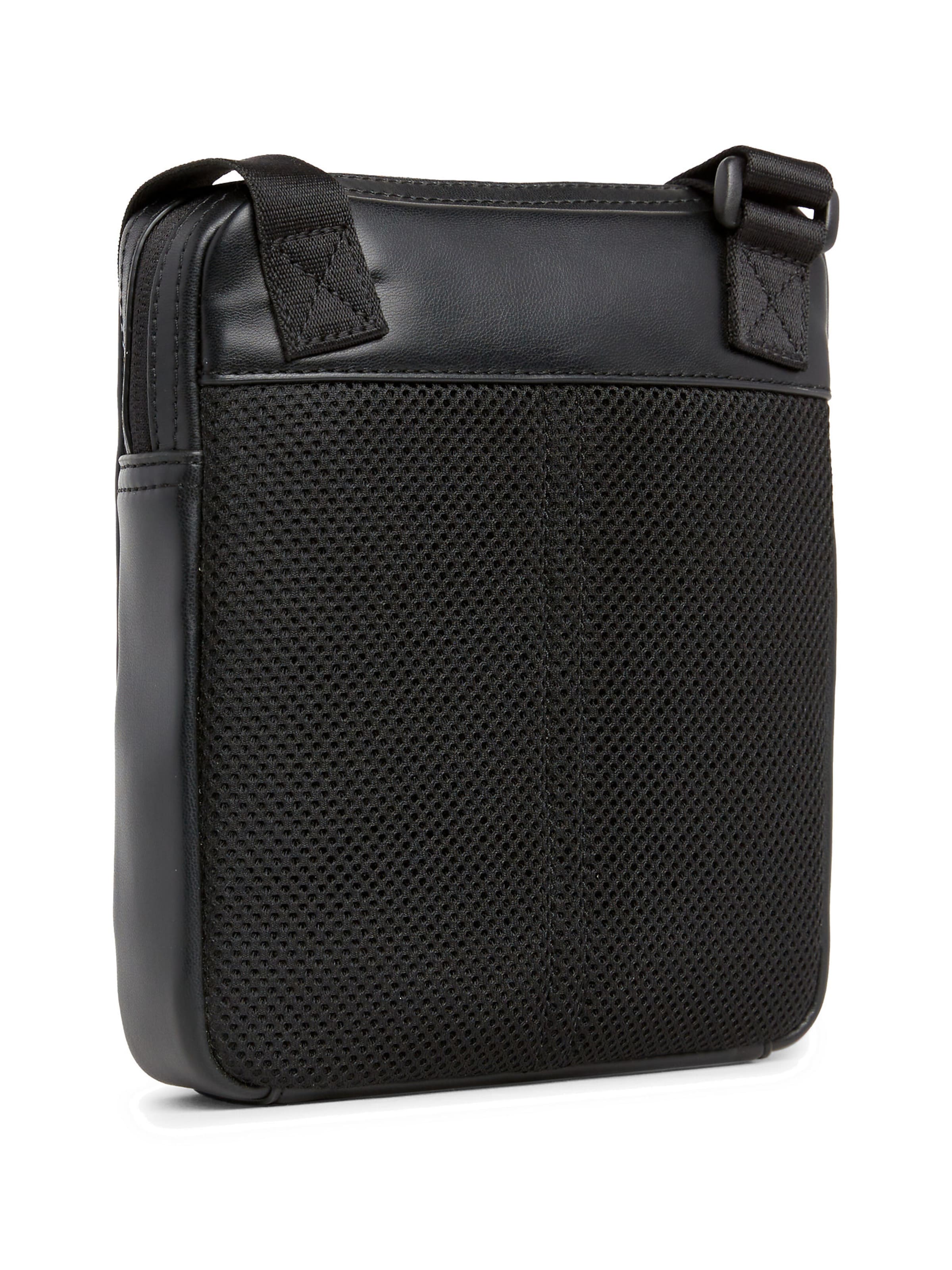 Calvin Klein Schoudertas in Zwart