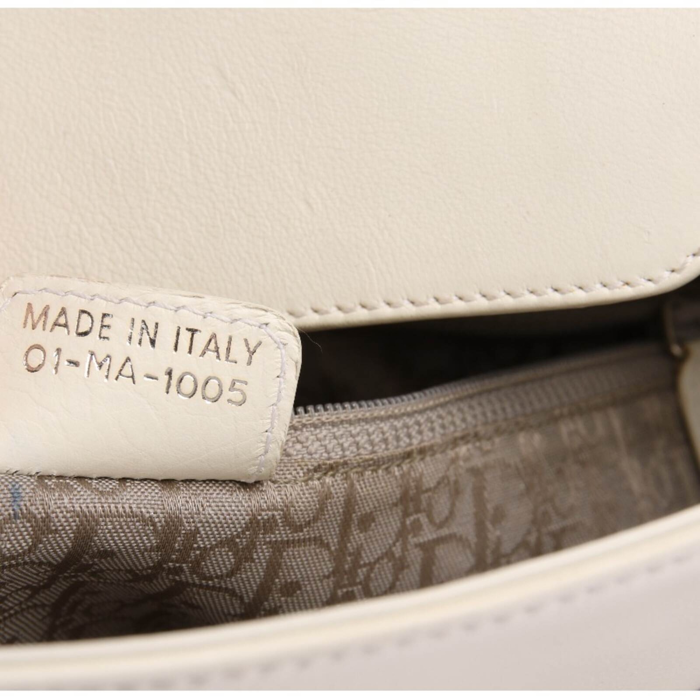 Dior Handtasche One Size in Weiß