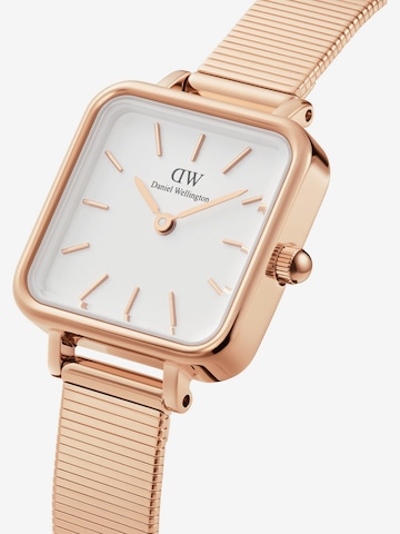 Daniel Wellington Analogt ur 'Quadro Studio RG White' i guld