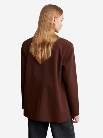 Dilvin Blazer in Brown