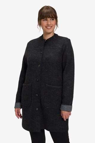 Ulla Popken Between-Season Jacket in Grey: front