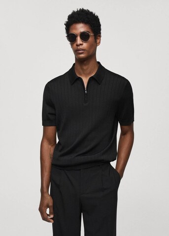 Tricou 'Ruisenor' de la MANGO MAN pe negru: față