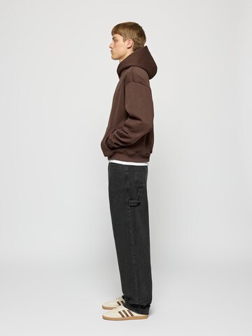 Burocs Sweatshirt 'Oversized'‌‌‌‌‌‌‌‌ in Braun