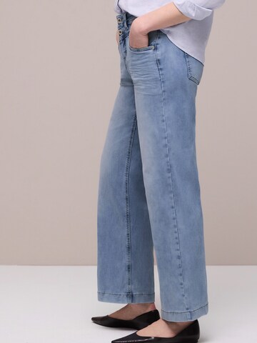 STREET ONE Wide leg Jeans 'Emee' in Blue