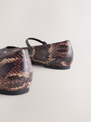 Next Ballerina met riempjes 'Forever Comfort' in Bruin