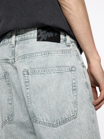 Pull&Bear Loosefit Jeans i blå