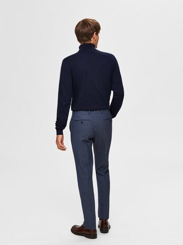 Coupe slim Pantalon à plis SELECTED HOMME en bleu