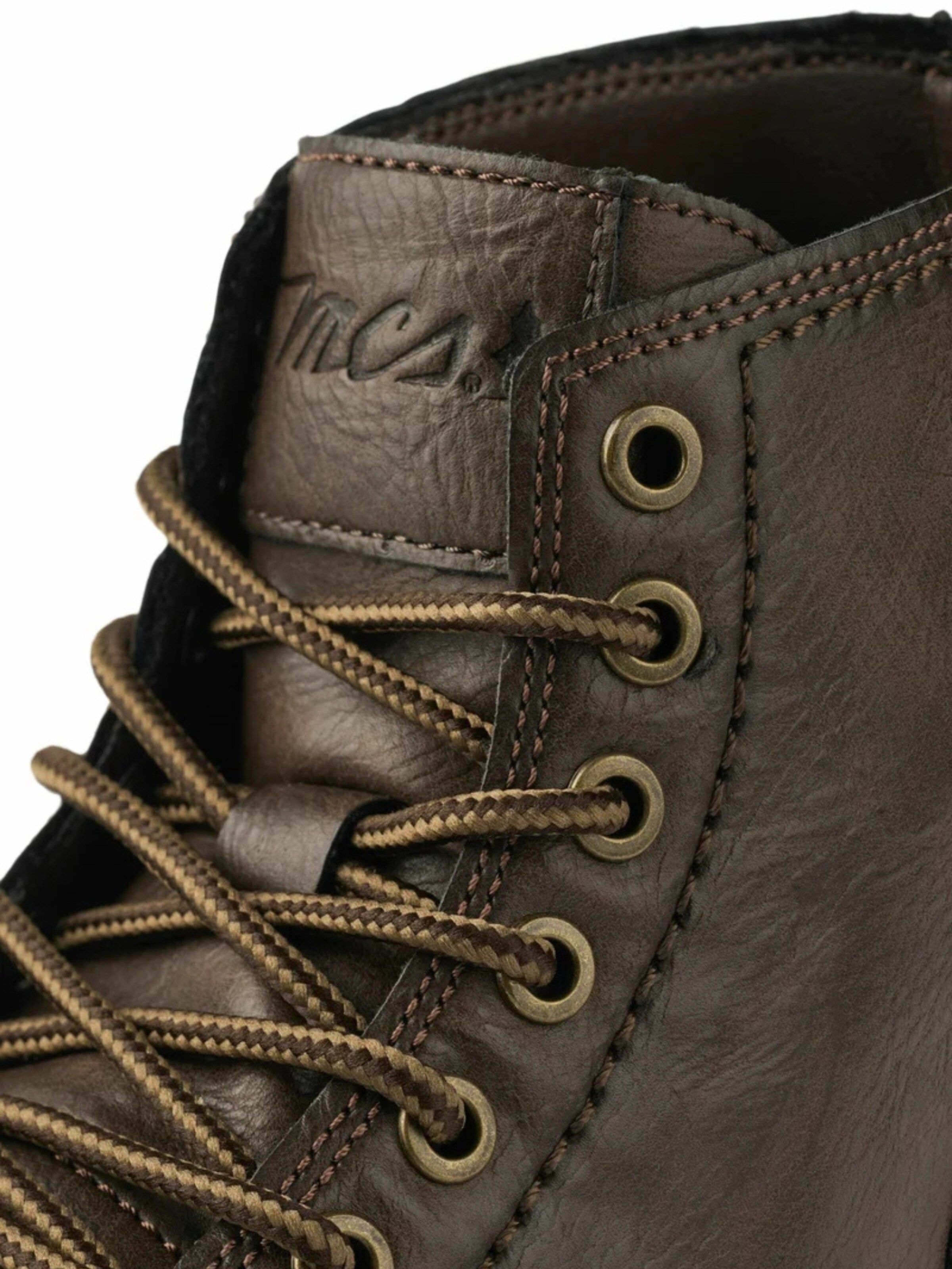 MCS Nauhabootsit 'M9A' värissä ruskea