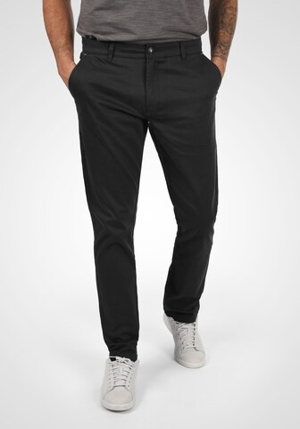 !Solid Regular Chino Pants 'Raul' in Black: front
