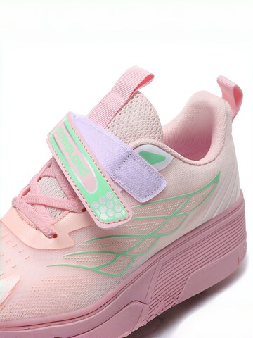 HUSKSWARE Inline and Roller Skates in Pink