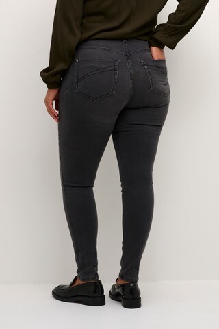 KAFFE CURVE Slimfit Jeans 'Lisa' in Grau