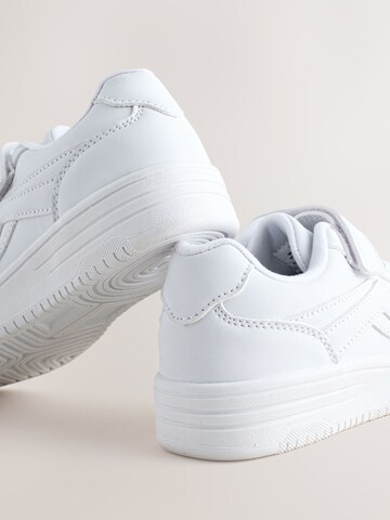Next Sneaker in Weiß