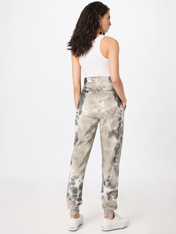 ABOUT YOU Tapered Hose 'Sheila' in Grau