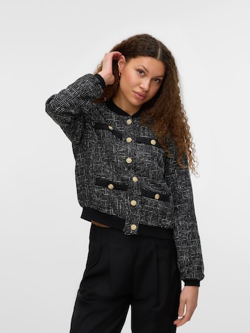 VERO MODA Between-Season Jacket 'CLAIRE' in Black: front