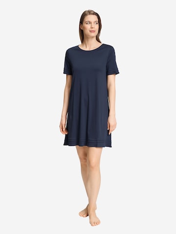 Hanro Nachthemd ' Pilar ' in Blauw: voorkant