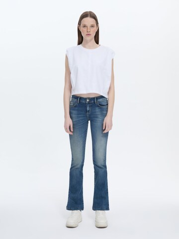LTB Baggy Jeans in Blue: front