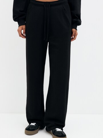 Pull&Bear Wide Leg Hose in Schwarz: Vorderseite